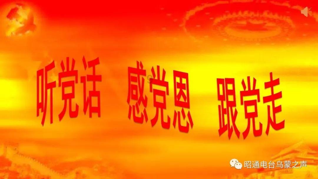 他刚开始不管忙闲都跟我聊天，现在却成了回来见面儿时候挺热情的，但只要出去干活儿了就不怎么理人了，有游戏画面